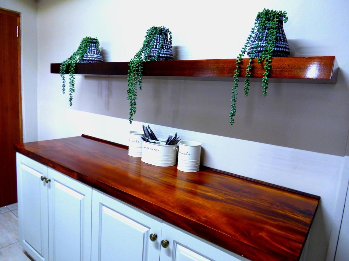The Ranch House At African Safari Lodge Grahamstown Luaran gambar